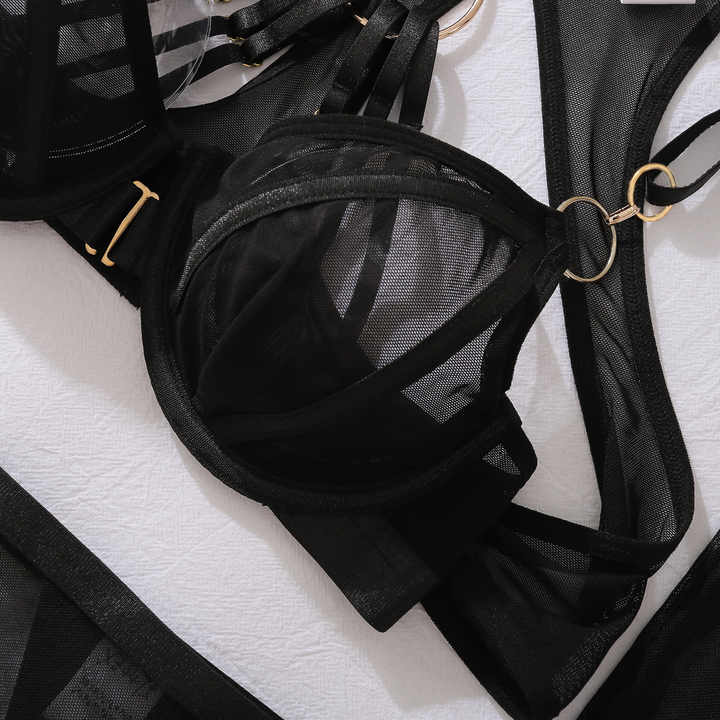 Foxy 3-delige Lingerieset met Ringdetails – Zwart