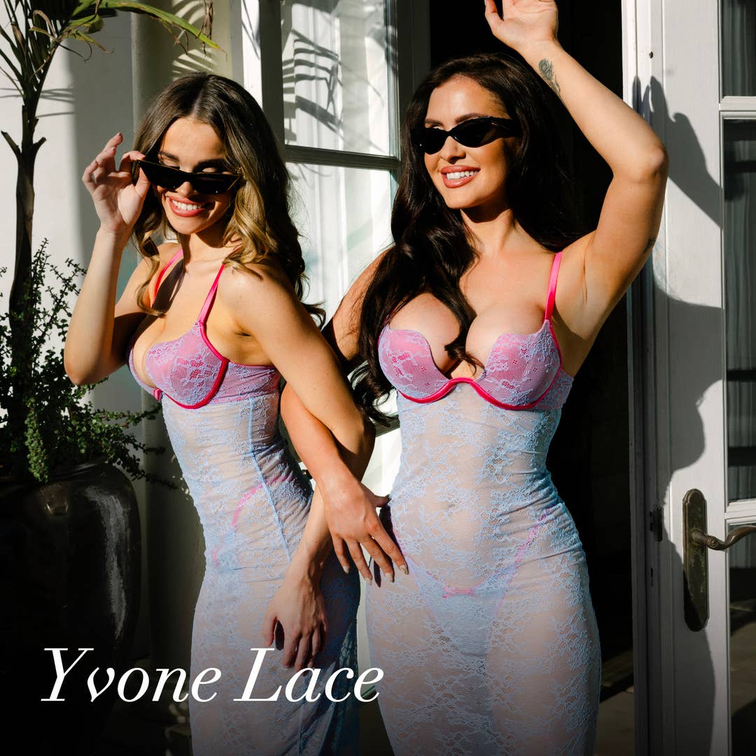 Yvone Kanten Push-Up Jurk – Zachte Verleiding met Kant & Strikjes, inclusief Plus Size