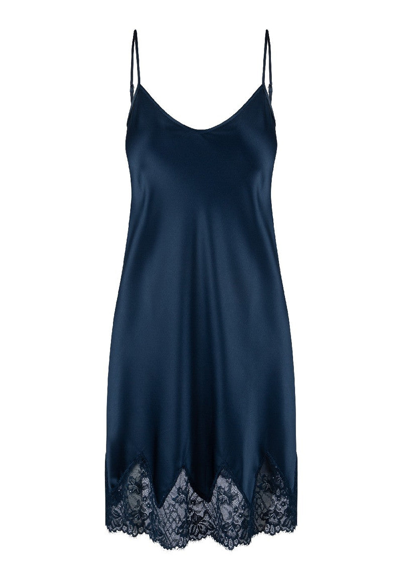 8003CH_223_01_lingadore_midnight_chemise_missq