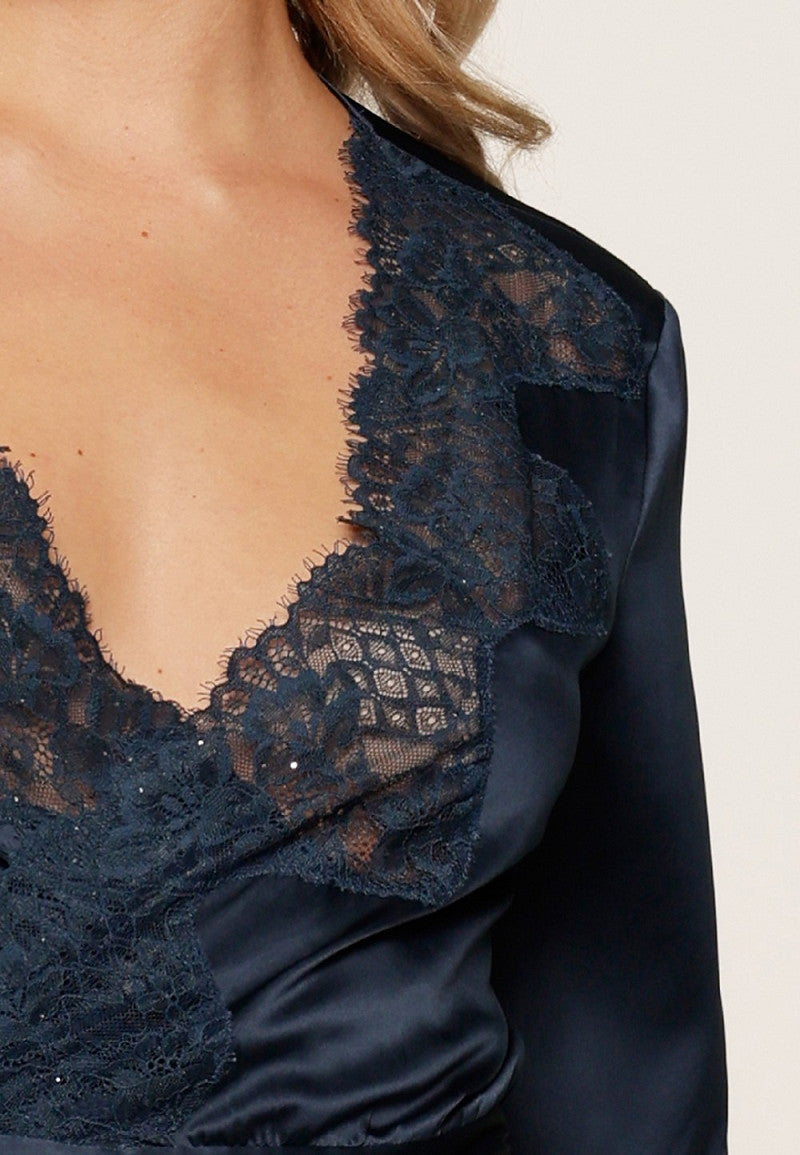 8003SET_223_04_b_midnight_blauw_satijnen_pyama_set_lingadore_missqlingerie