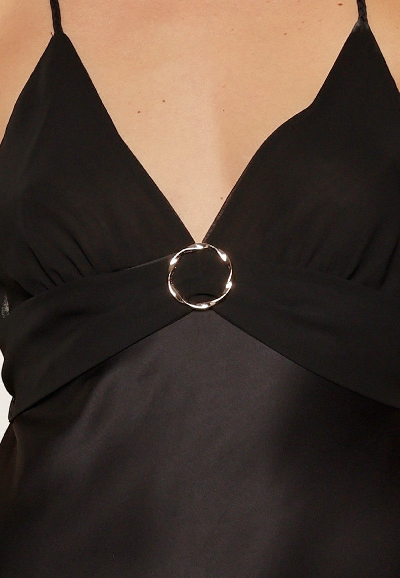 8008LD_02_01_linga_dore_satijnen_lange_jurk_chemise_detail__missqlingerie
