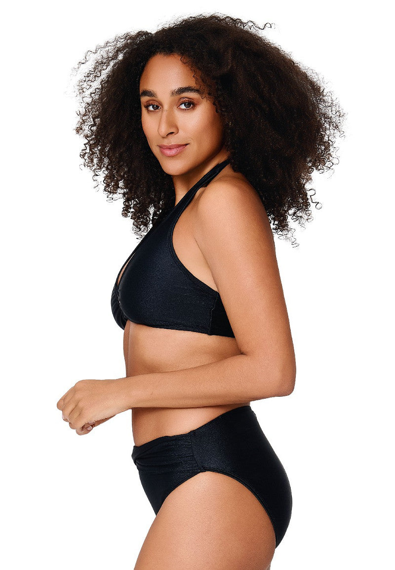 Mossgreen en Black Bikini Set – Summerproof met luxe gouden detail