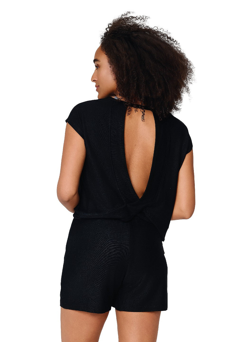 8221_252_04_lingadore_strandset_top_shorts_zwart_missq