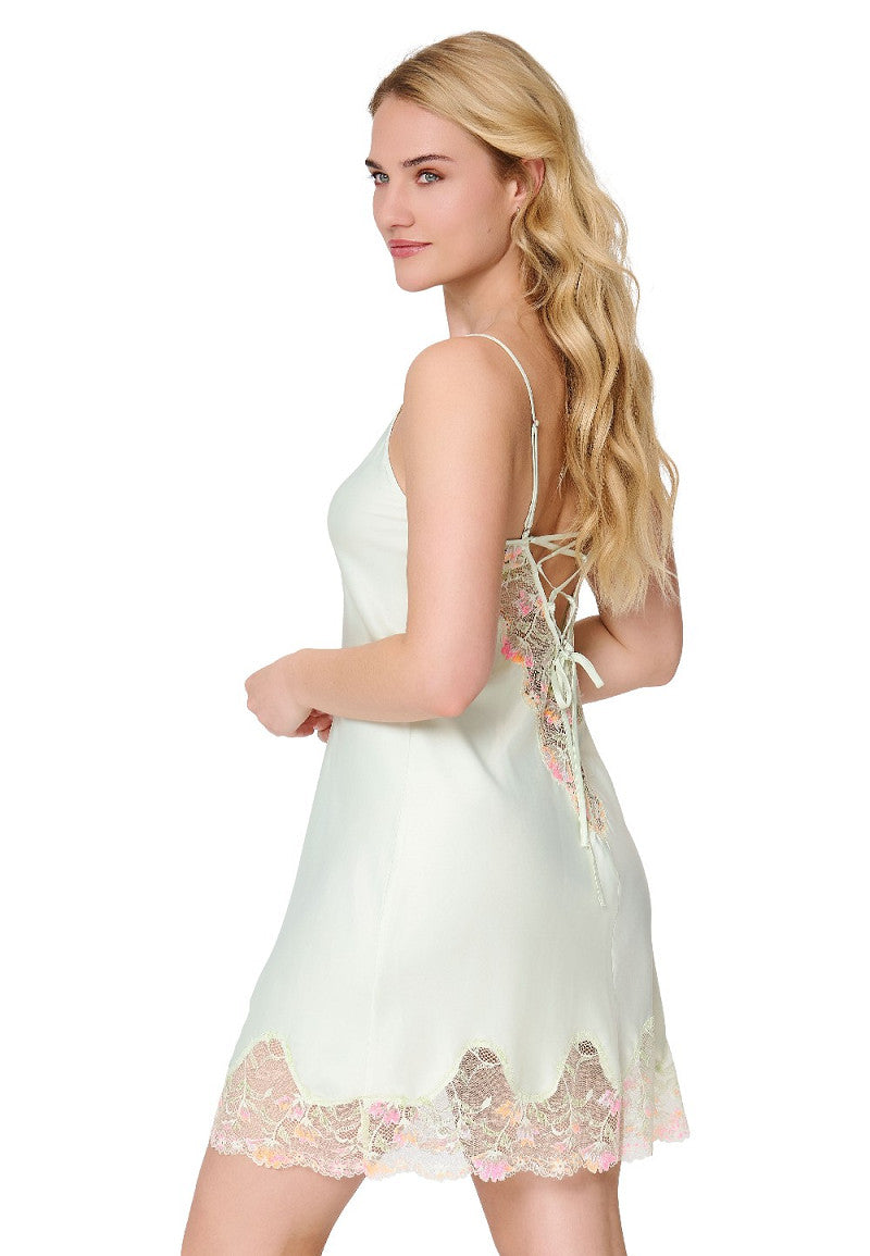 8305CH_357_01_lingadore_canarygreen_satijnen_kante_chmise_back_missqlingerie