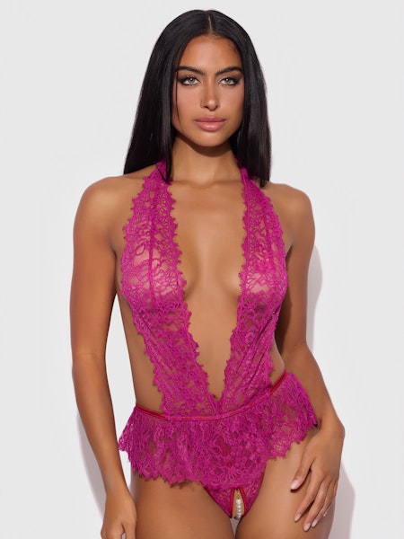 House_of_desire_cerise_rode_pparelstring_sexy_body_missq