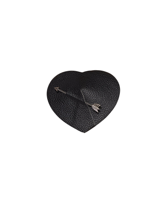 House_of_desire_vegan_leren_nipple_covers_zilveren_pijl