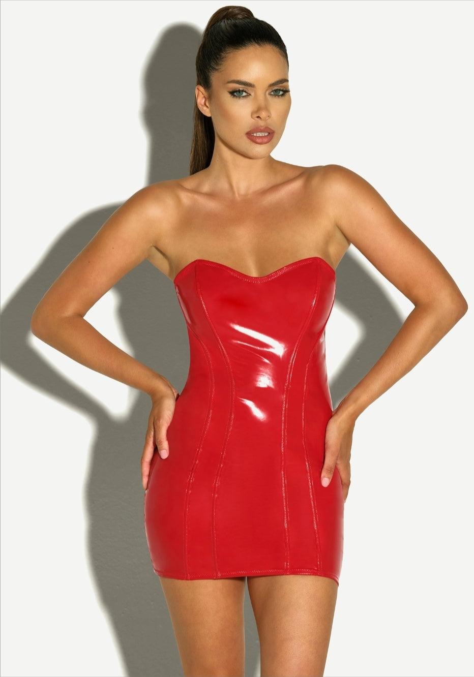Ohlala_cheri_paris_rider_red_vinyl_tube_dress_missqlingerie