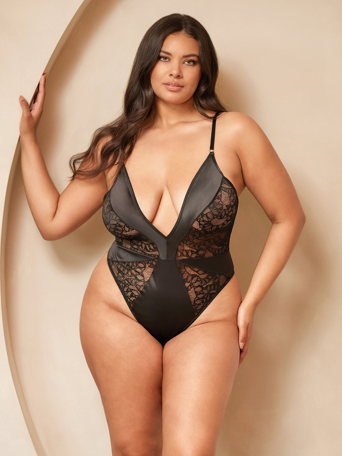 Ohlalacheriparis_amaya_snake_print_kanten_body_plus_missq_lingerie
