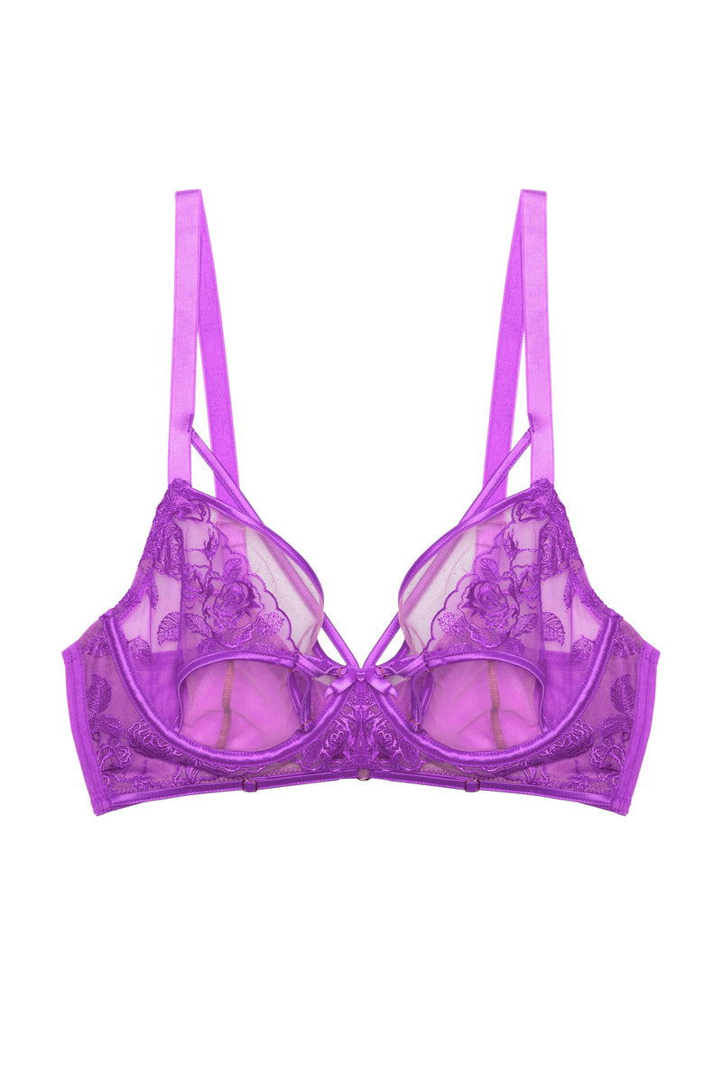 Playful_promises_rosanna_paarse_plunge_longline_bh_missq_lingerie