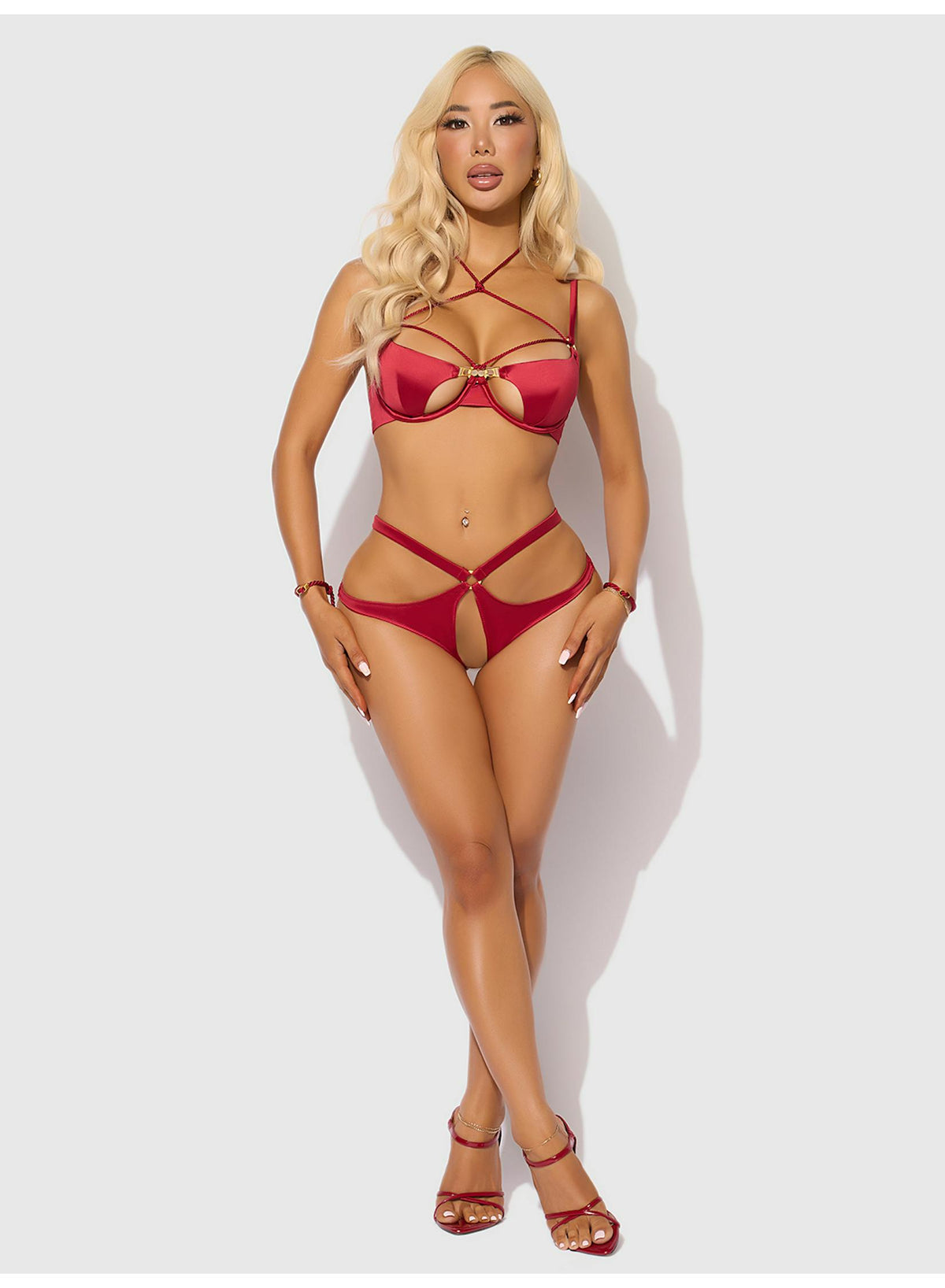 Iryna Open Slip – Satijnen Hipster met Open Splitten & Touwdetails