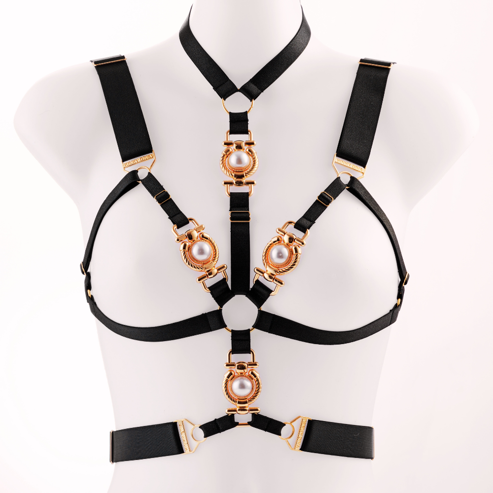 Pompeia I | 4 Luxury Pearls – Gedurfde elegantie met een moderne twist