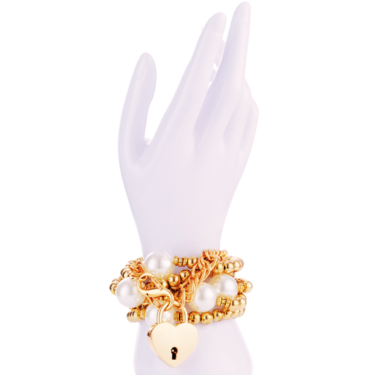 Excess Bangle Set 1 – Luxe Gouden Armbanden met Parels &amp; Hartslot