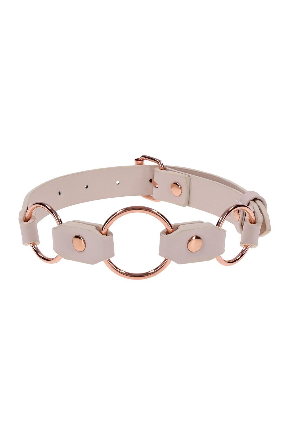 sportsheets_Peaches_N_CreaMe_Ring_Day_Collar_front_missq